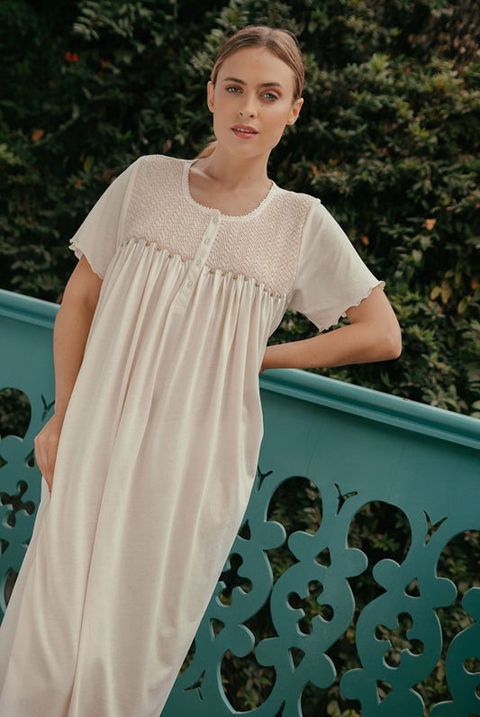 Rosa – Camisón manga corta con bordado de flores
